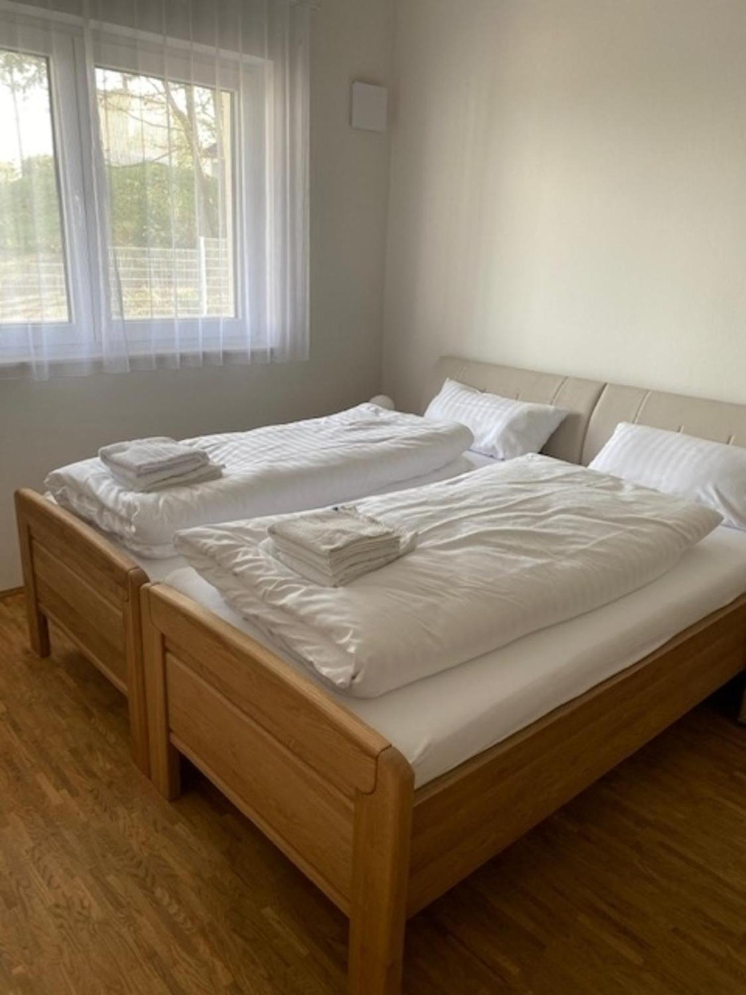 Penthouse 34 -Rollstuhlgerecht- Apartment Oerlinghausen Luaran gambar