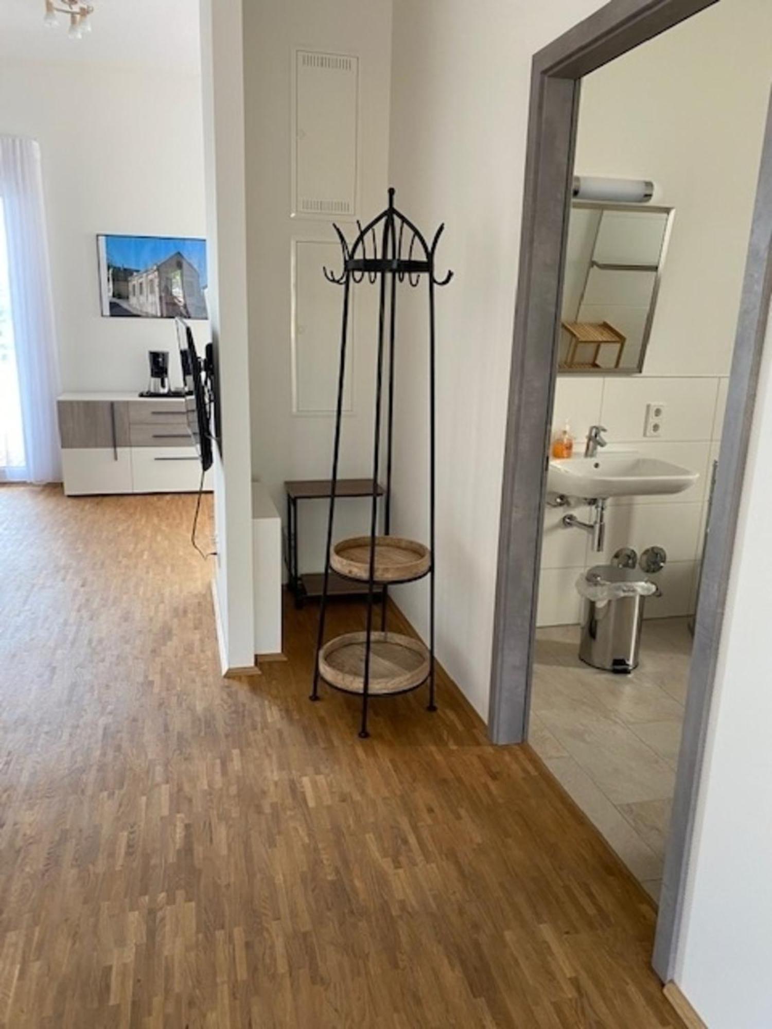 Penthouse 34 -Rollstuhlgerecht- Apartment Oerlinghausen Luaran gambar